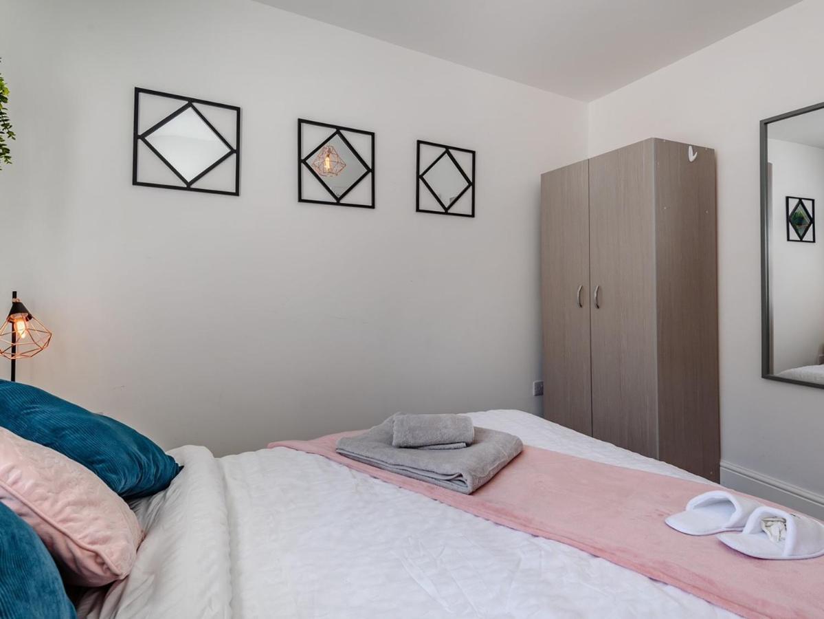 Modern Apartment In Central Lincoln Eksteriør bilde