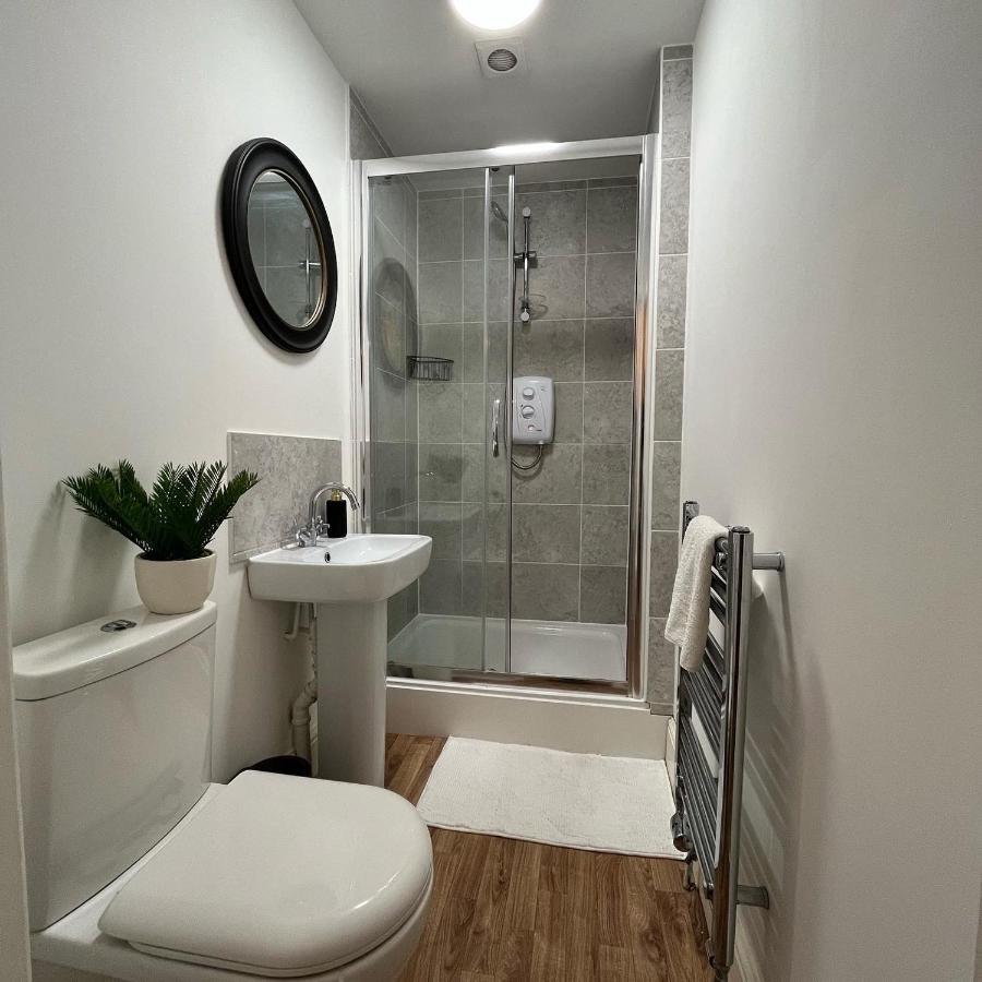 Modern Apartment In Central Lincoln Eksteriør bilde